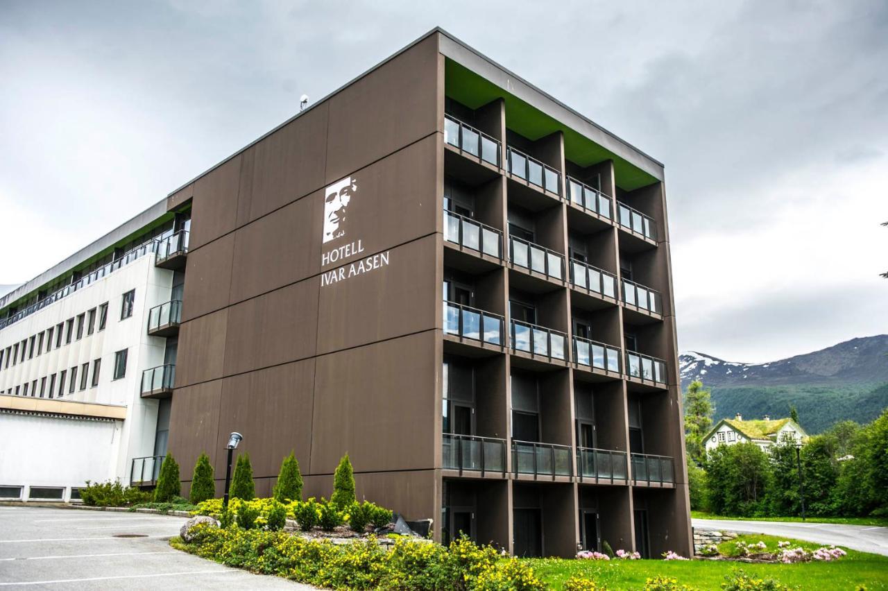 Havila Hotel Ivar Aasen Orsta Exterior foto
